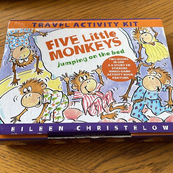 Five Little Monkeys Travel Activity Kit NEW - Picture 2 of 5